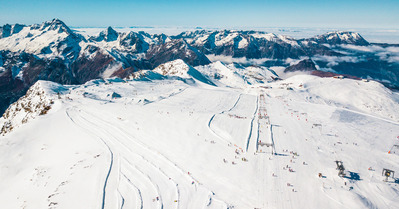La saison de ski est lanc&eacute;e aux 2 Alpes