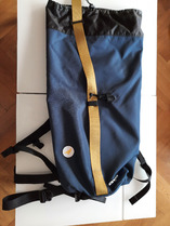 Un sac minimaliste mais un peu trop....