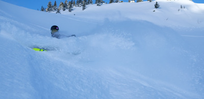 Powd&eacute;mie :  1&egrave;re vague