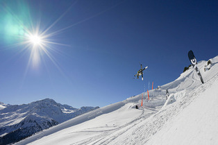 Le Nendaz Backcountry Invitational hosted by Tanner Hall + MGG confirm&eacute; pour samedi !!