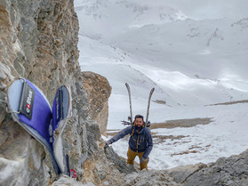 Sous la temp&ecirc;te,&nbsp; grimpette &agrave; l'Aiguille perc&eacute;e de Tignes