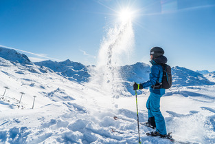 Vous avez les spatules qui d&eacute;mangent ? Pensez ski de printemps et l'&eacute;v&eacute;nement "Compl&egrave;tement &agrave; la Masse !"aux Menuires