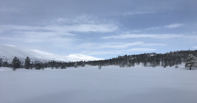 Dans le coeur du Telemark norvégien en cette fin de saison, spectaculaire !