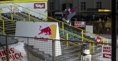 Freestyle snowboard elite celebrates start of winter season with stunning night finals at Snowfest 2024 in Innsbruck (AUT)