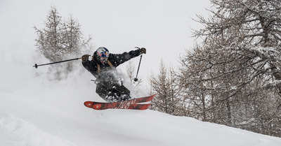 Du bon ski freeride avec Max Palm et Manon Löschi : les skipasseurs ont testé la nouvelle membrane Gore-Tex Pro ePE