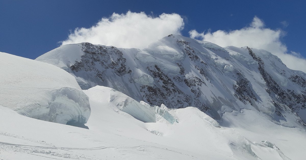 Neuf 4000 et du grand ski dans le Monterosa