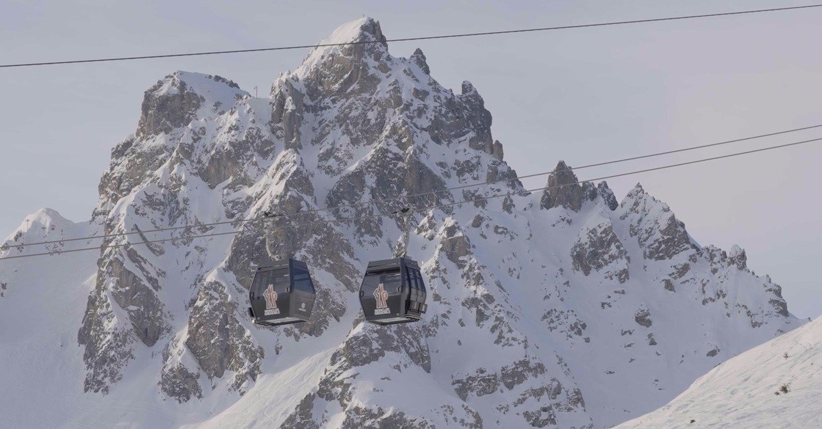 Courchevel, nouvelle &egrave;re pour la t&eacute;l&eacute;cabine des Chenus