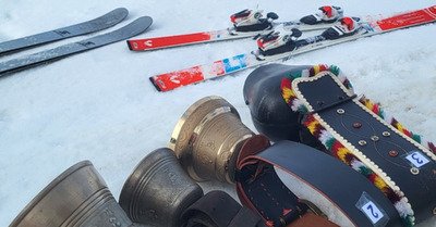 J&rsquo;ai ajout&eacute; presque 19 kg de cloches &agrave; mes skis. Volontairement.