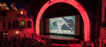 Montagne en Sc&egrave;ne Paris