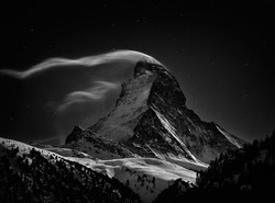 Pause Longue sur le Matterhorn