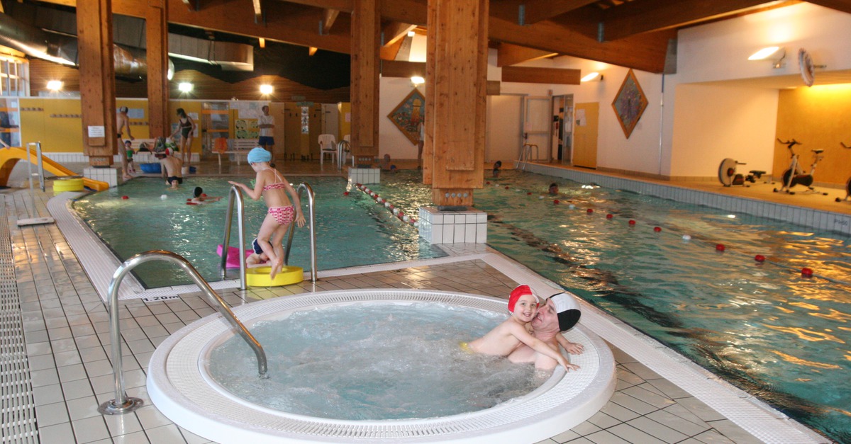 Piscine Du Parc De Loisirs Des Glières Val Cenis Avis