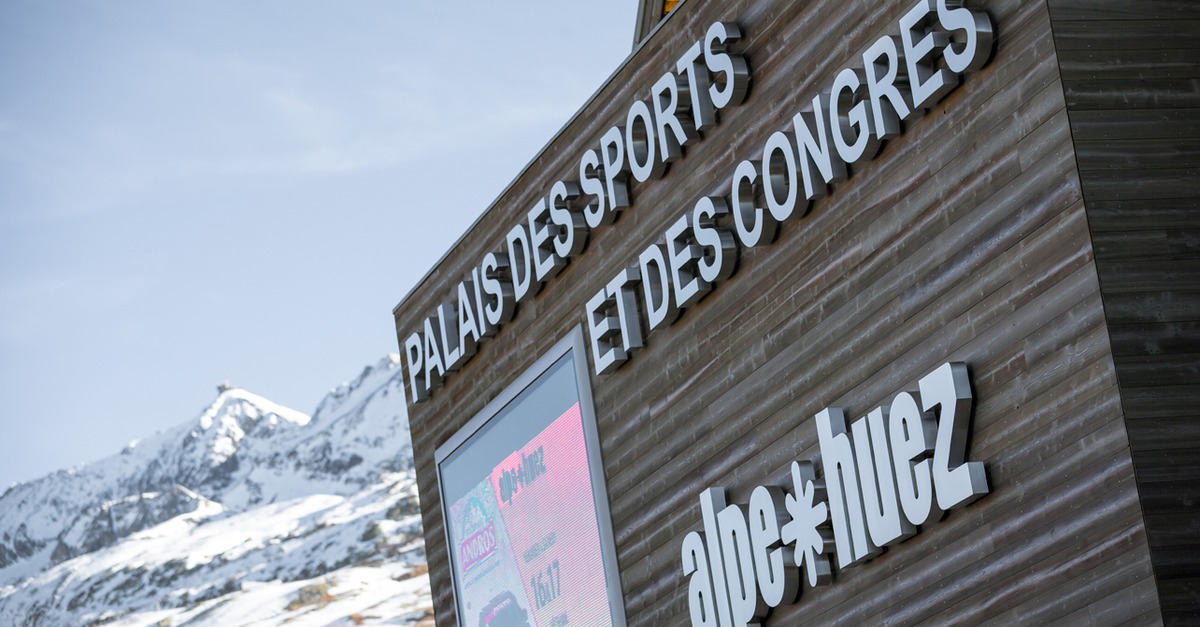 Loisir Palais des Sports et des Congrès à Alpe d'Huez Loisir Palais des Sports et des Congrès à Alpe d'Huez